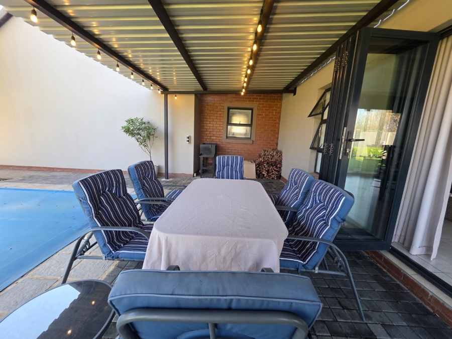 3 Bedroom Property for Sale in Melodie North West